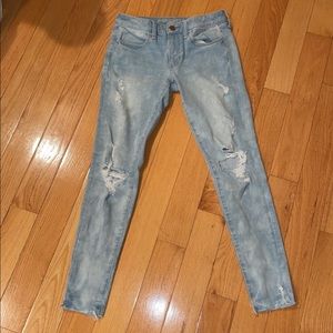 American Eagle super super stretch x4 jegging (ripped) size 6 regular